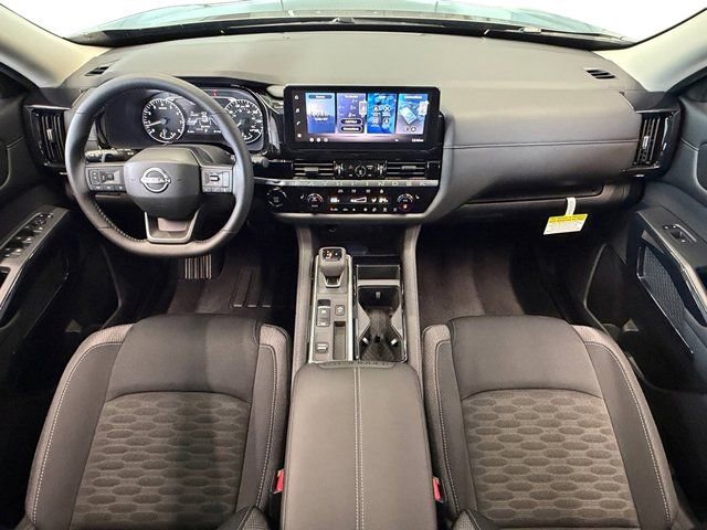New 2026 Nissan Pathfinder SV w/ SV Premium Package FWD image 17