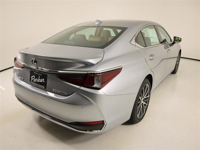 New 2025 Lexus ES 300h w/ Premium Package image 4
