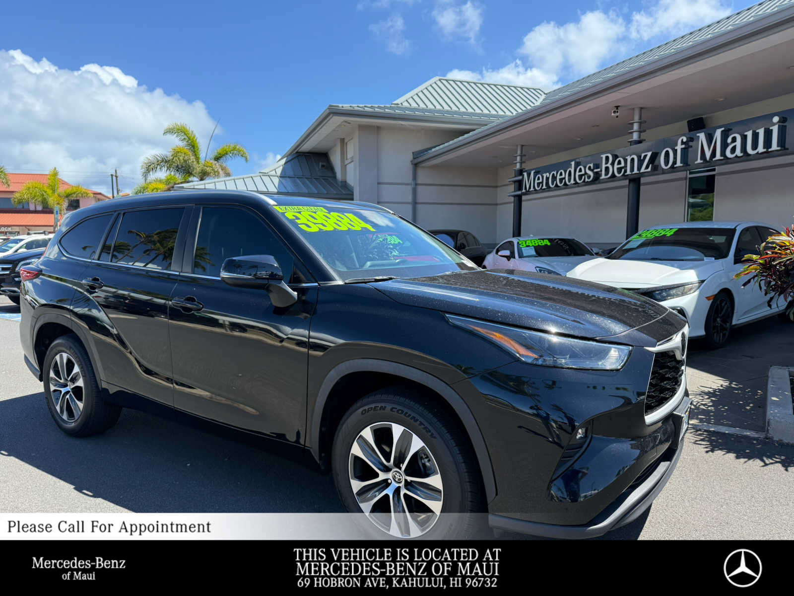 Used 2023 Toyota Highlander XLE FWD image 1