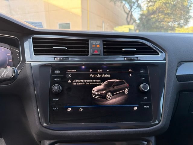 Used 2021 Volkswagen Tiguan SEL Premium R-Line AWD/4WD image 10