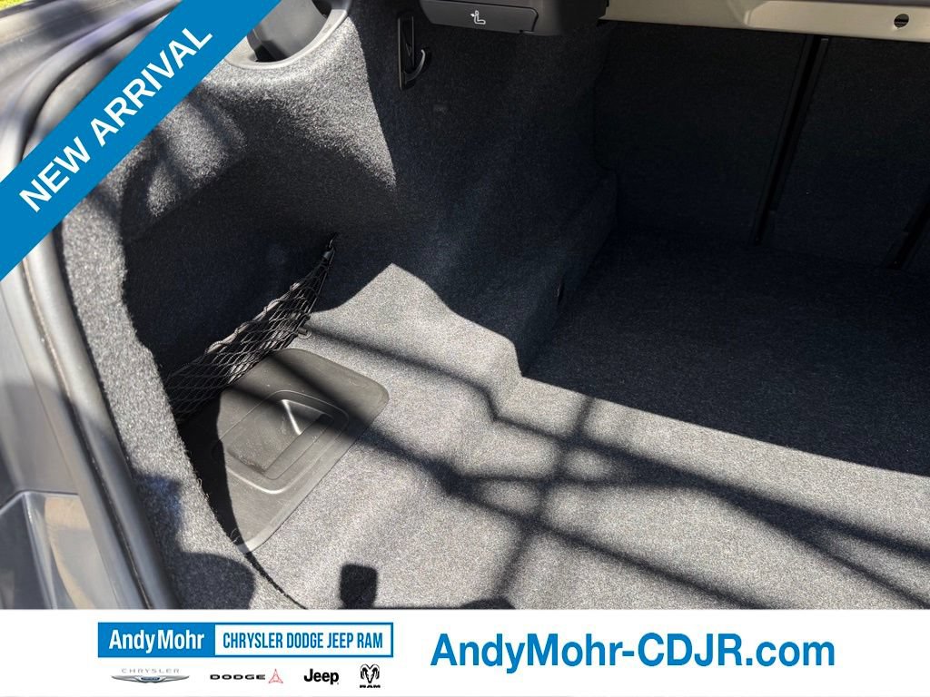 Used 2018 BMW 540i xDrive AWD/4WD image 34