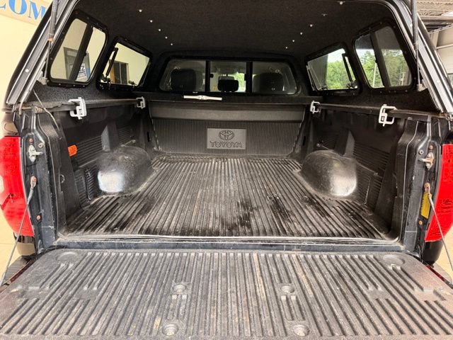 Used 2014 Toyota Tundra SR5 w/ SR5 Upgrade Package AWD/4WD image 8