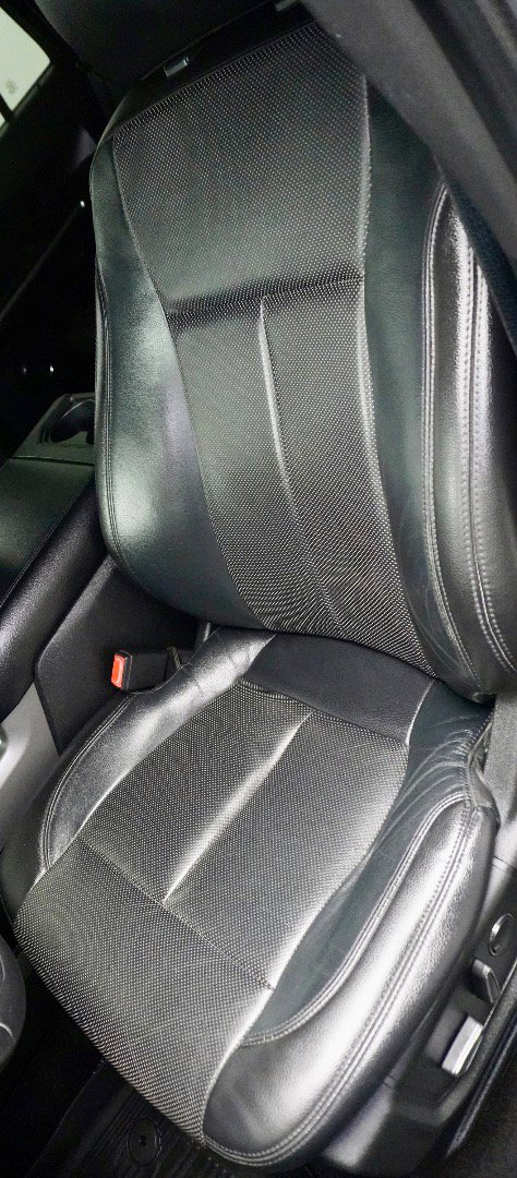 Used 2018 Ford Expedition XLT w/ Equipment Group 201A image 4