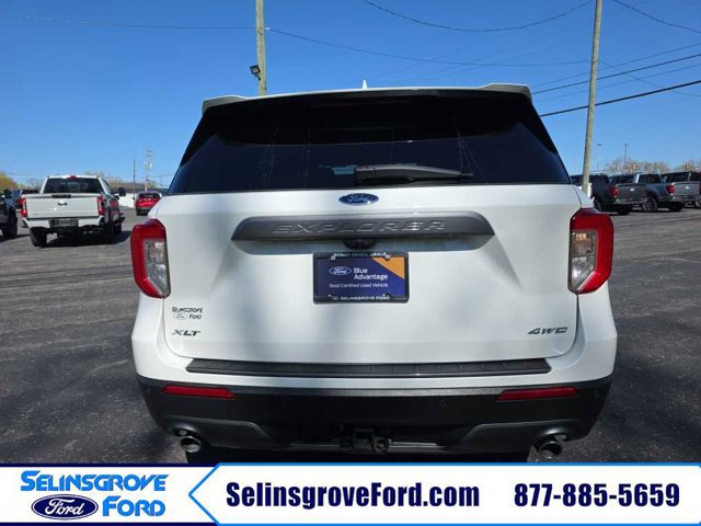 Certified 2022 Ford Explorer XLT w/ Equipment Group 202A image 5