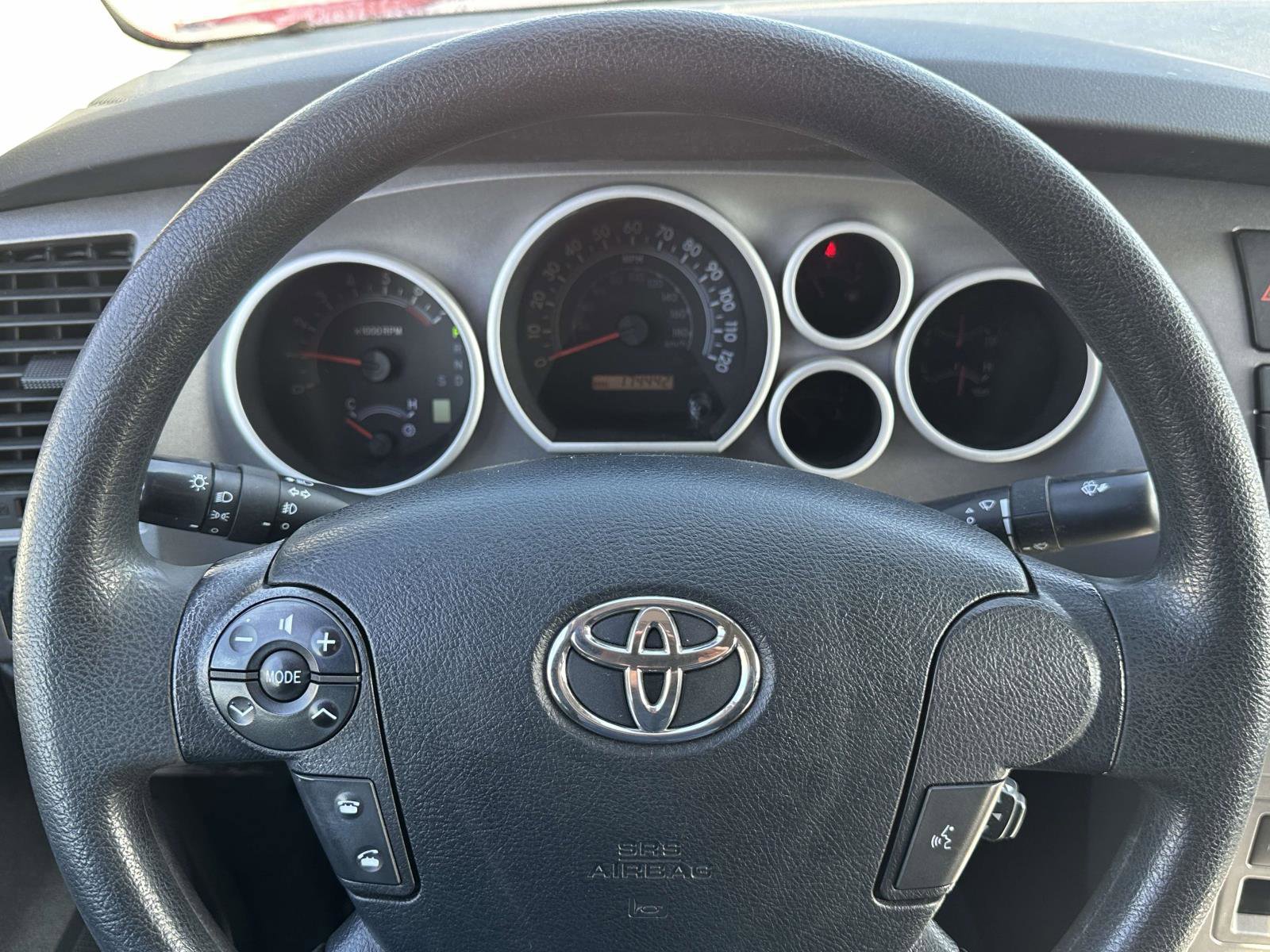 Used 2012 Toyota Tundra 4x4 Double Cab w/ TRD Off-Road Pkg image 23