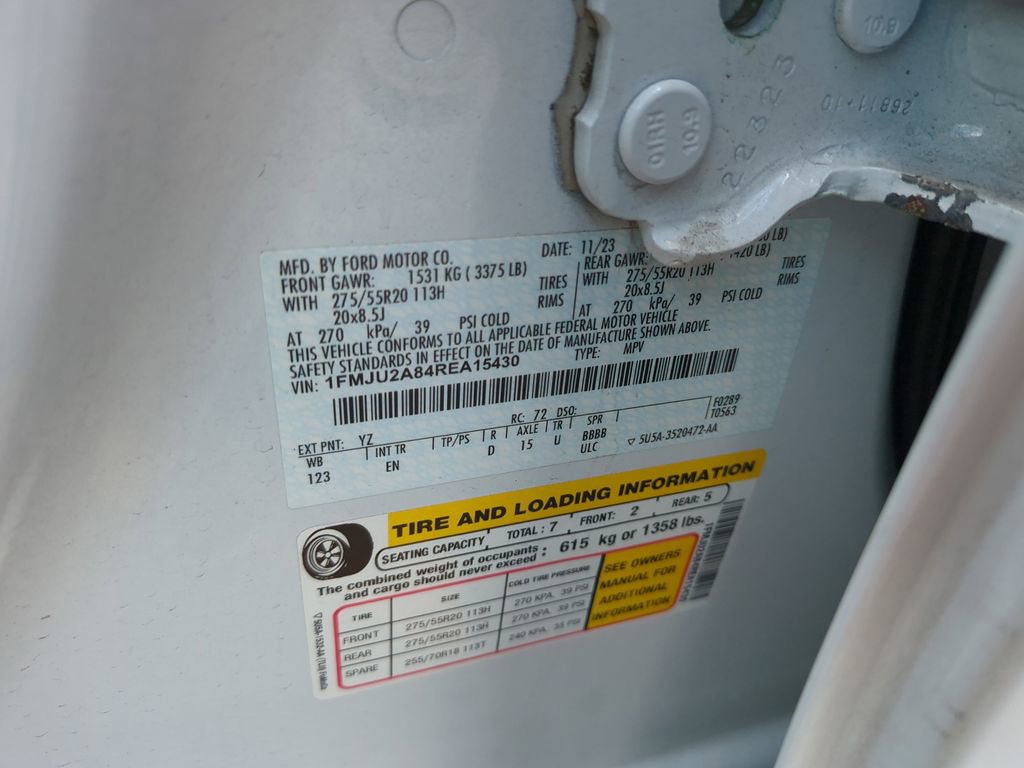 Used 2024 Ford Expedition Limited AWD/4WD image 42