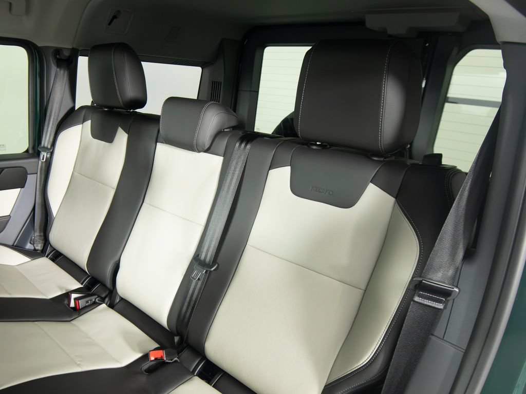 Used 2025 INEOS Grenadier AWD/4WD image 35