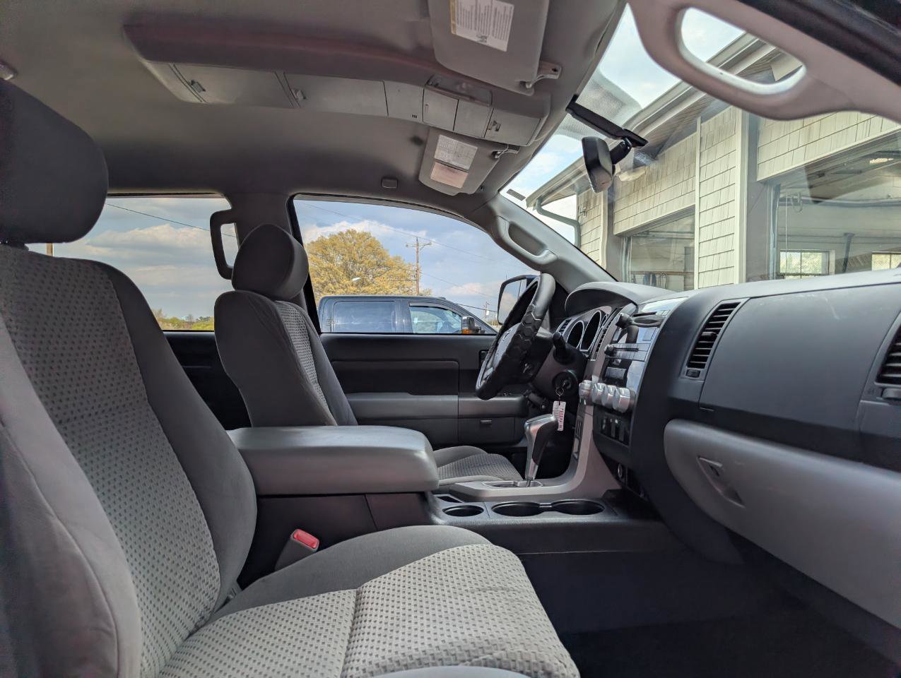 Used 2013 Toyota Tundra 4x4 CrewMax w/ TRD Off-Road Pkg image 20