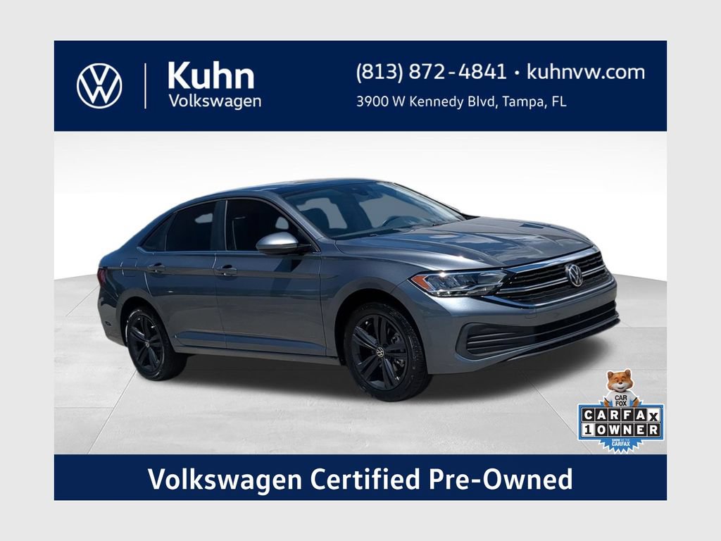 Certified 2024 Volkswagen Jetta SE w/ Panoramic Sunroof Package FWD image 1