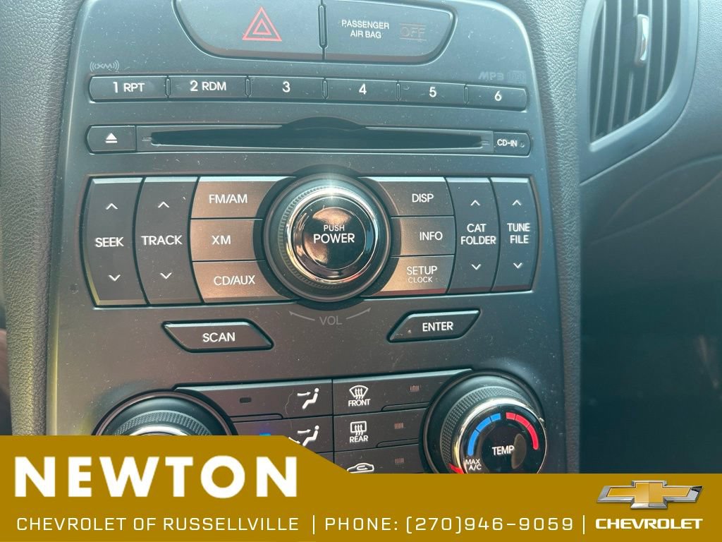 Used 2012 Hyundai Genesis 3.8 RWD image 12