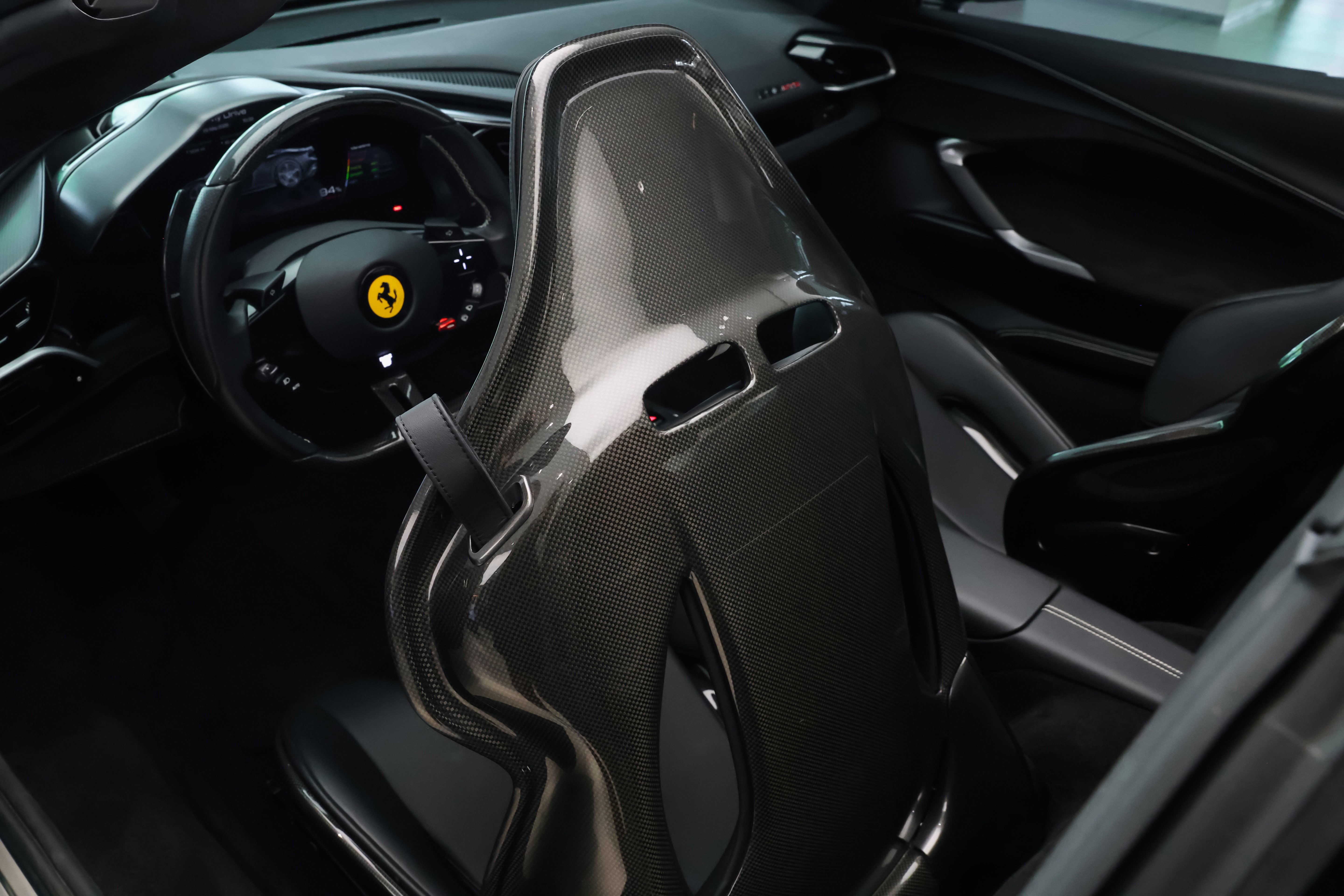 Used 2023 Ferrari 296 GTS RWD image 27