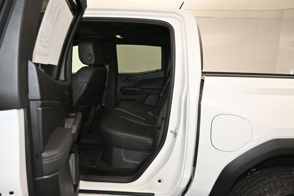 Used 2025 GMC Canyon Elevation w/ Convenience Package RWD image 24