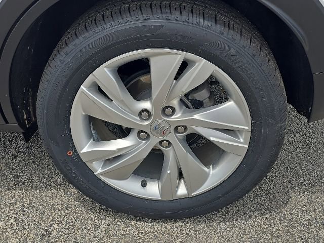 Used 2024 Buick Encore GX Preferred FWD image 9