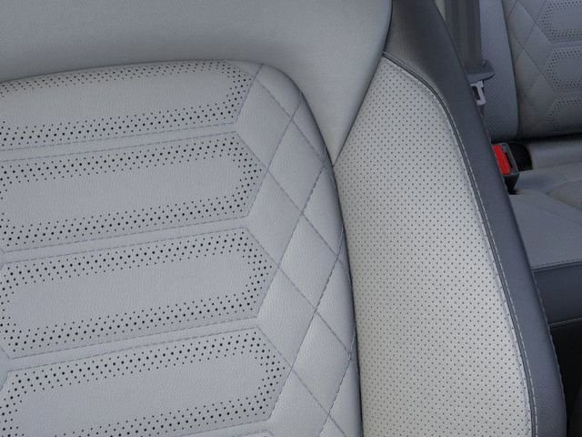 New 2024 Ford Escape SE w/ PHEV Premium Package image 16