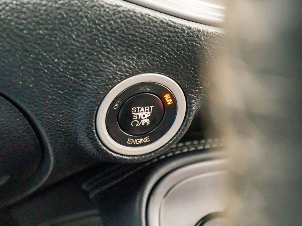 Used 2023 Dodge Challenger SXT image 24