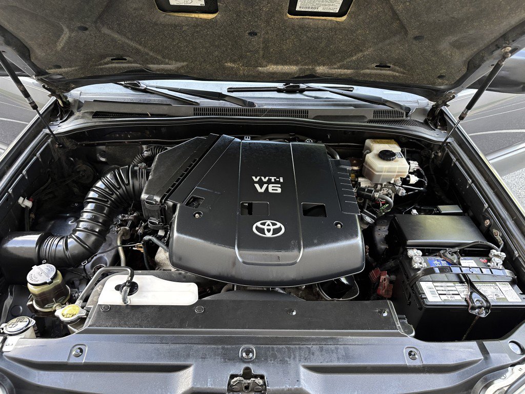 Used 2003 Toyota 4Runner SR5 AWD/4WD image 32