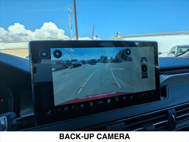 New 2025 Lincoln Corsair Reserve image 10