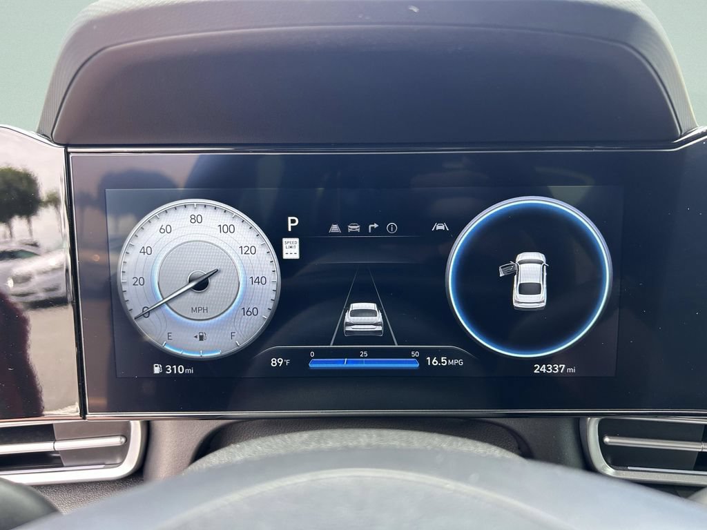 Certified 2024 Hyundai Elantra SEL FWD image 31