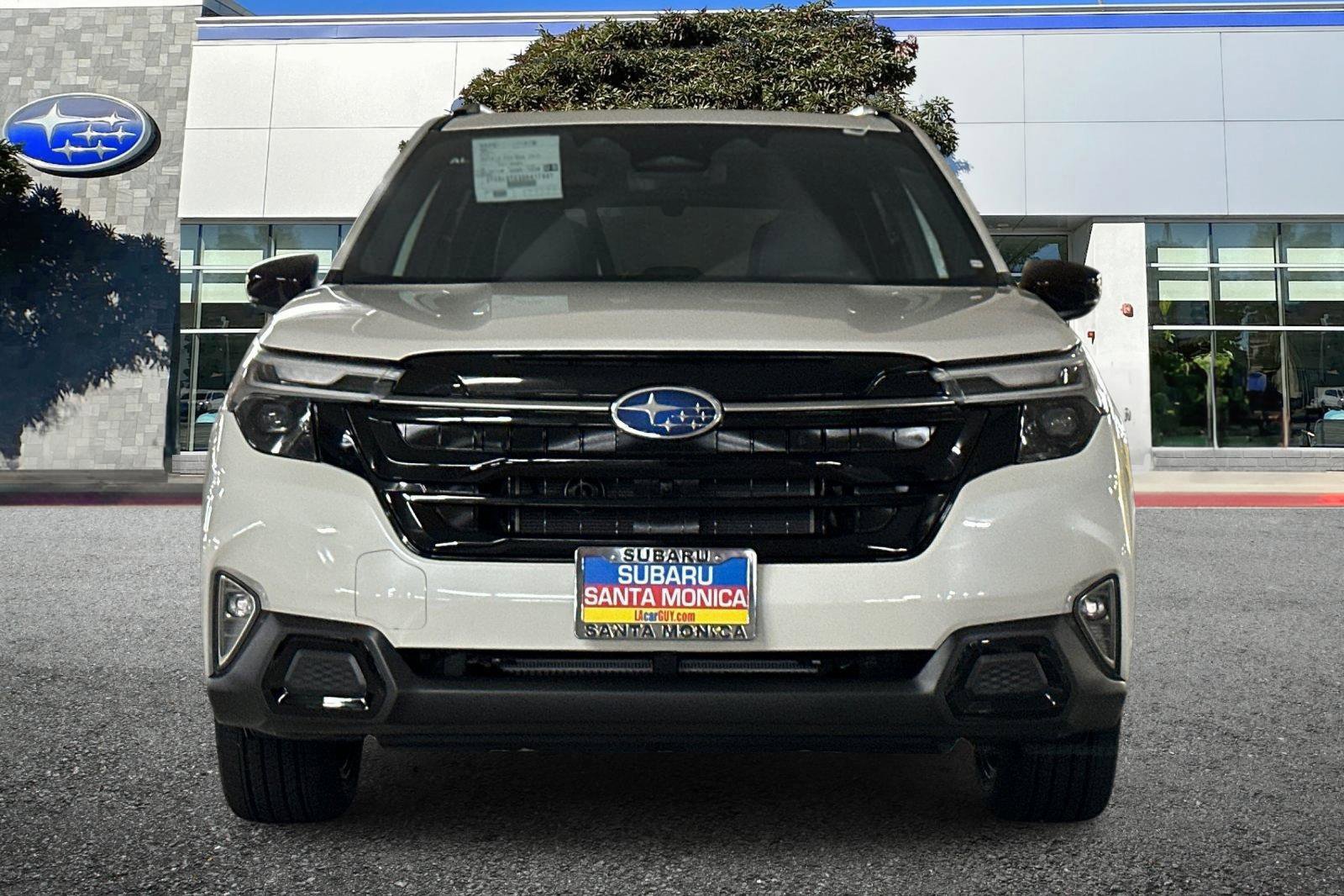 New 2025 Subaru Forester Touring image 8