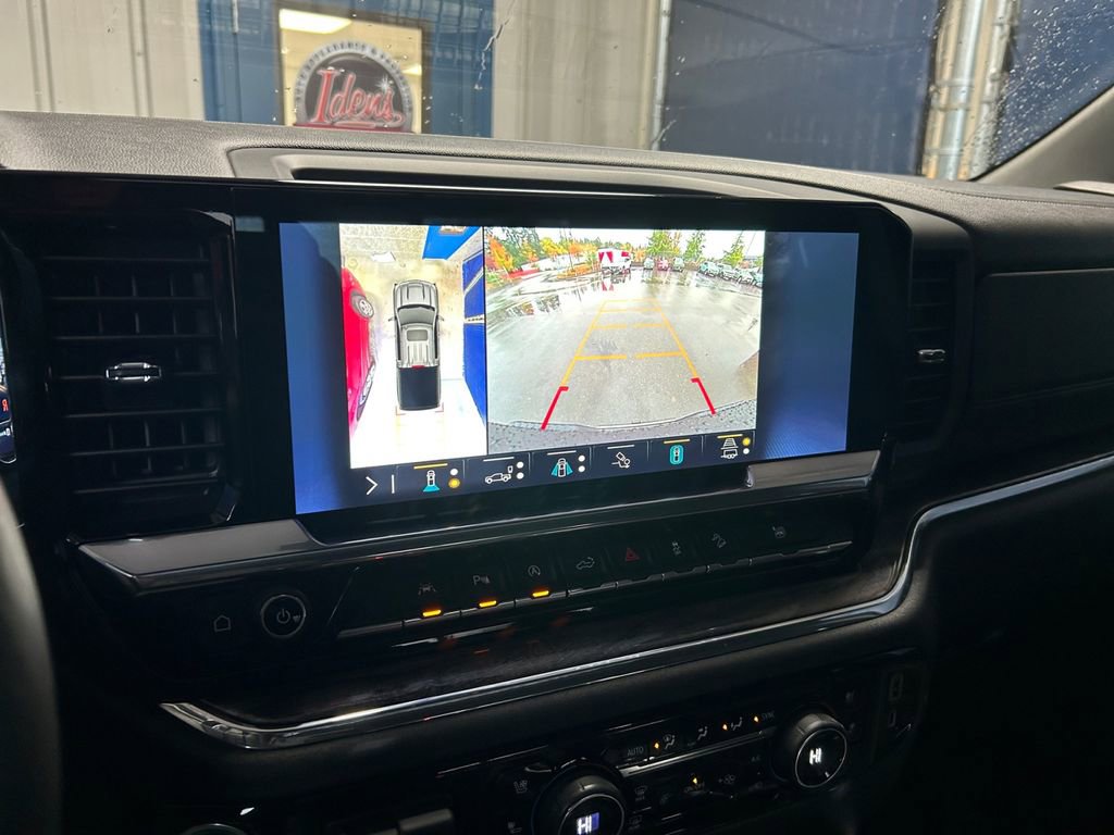 Used 2023 Chevrolet Silverado 1500 LTZ image 19