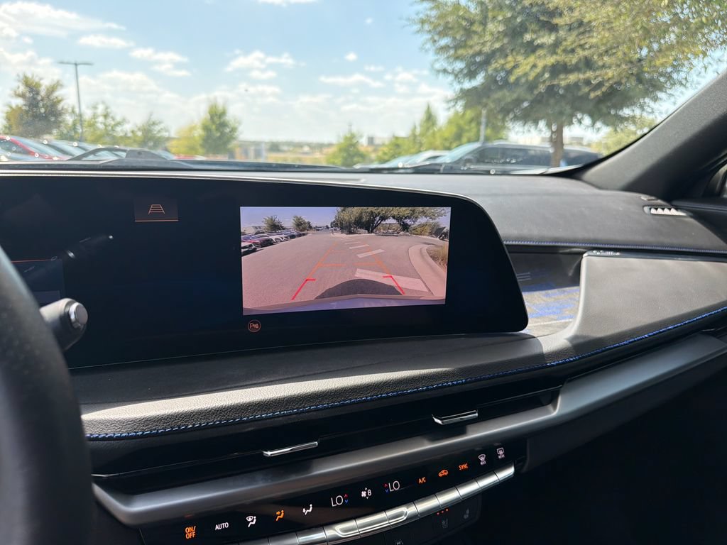 Certified 2024 Cadillac XT4 Sport AWD/4WD image 29