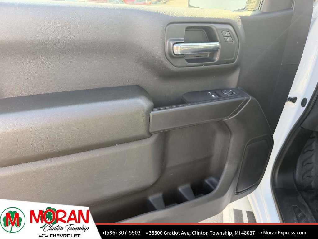 Certified 2025 Chevrolet Silverado 1500 W/T RWD image 13
