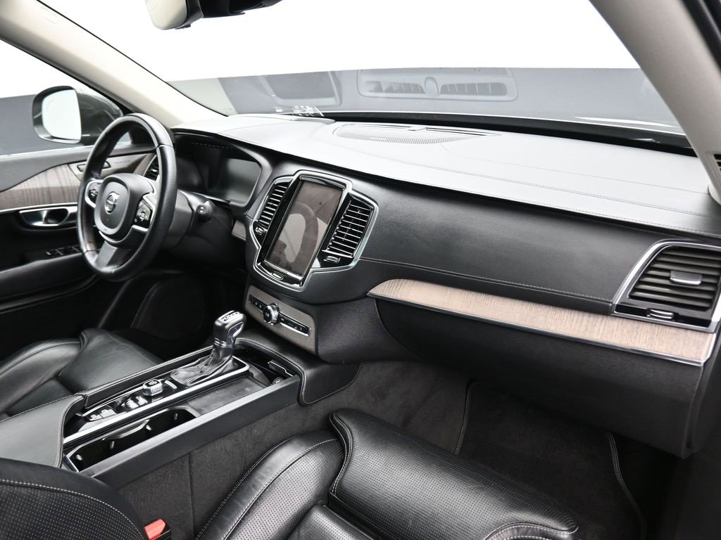 Used 2021 Volvo XC90 T6 Inscription image 61