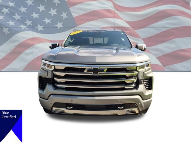 Used 2024 Chevrolet Silverado 1500 High Country w/ High Country Premium Package AWD/4WD image 8