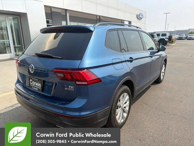 Used 2018 Volkswagen Tiguan S w/ 3rd Row Seat Package AWD/4WD image 7
