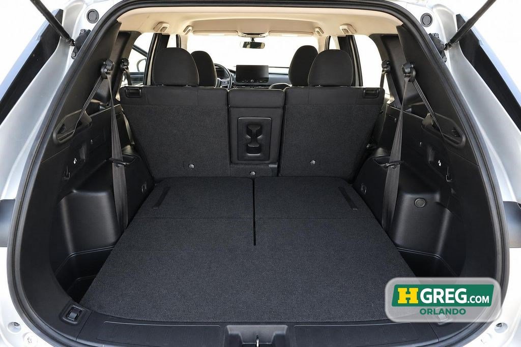 Used 2025 Mitsubishi Outlander ES FWD image 19
