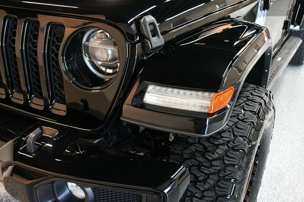 Used 2022 Jeep Gladiator Overland AWD/4WD image 11