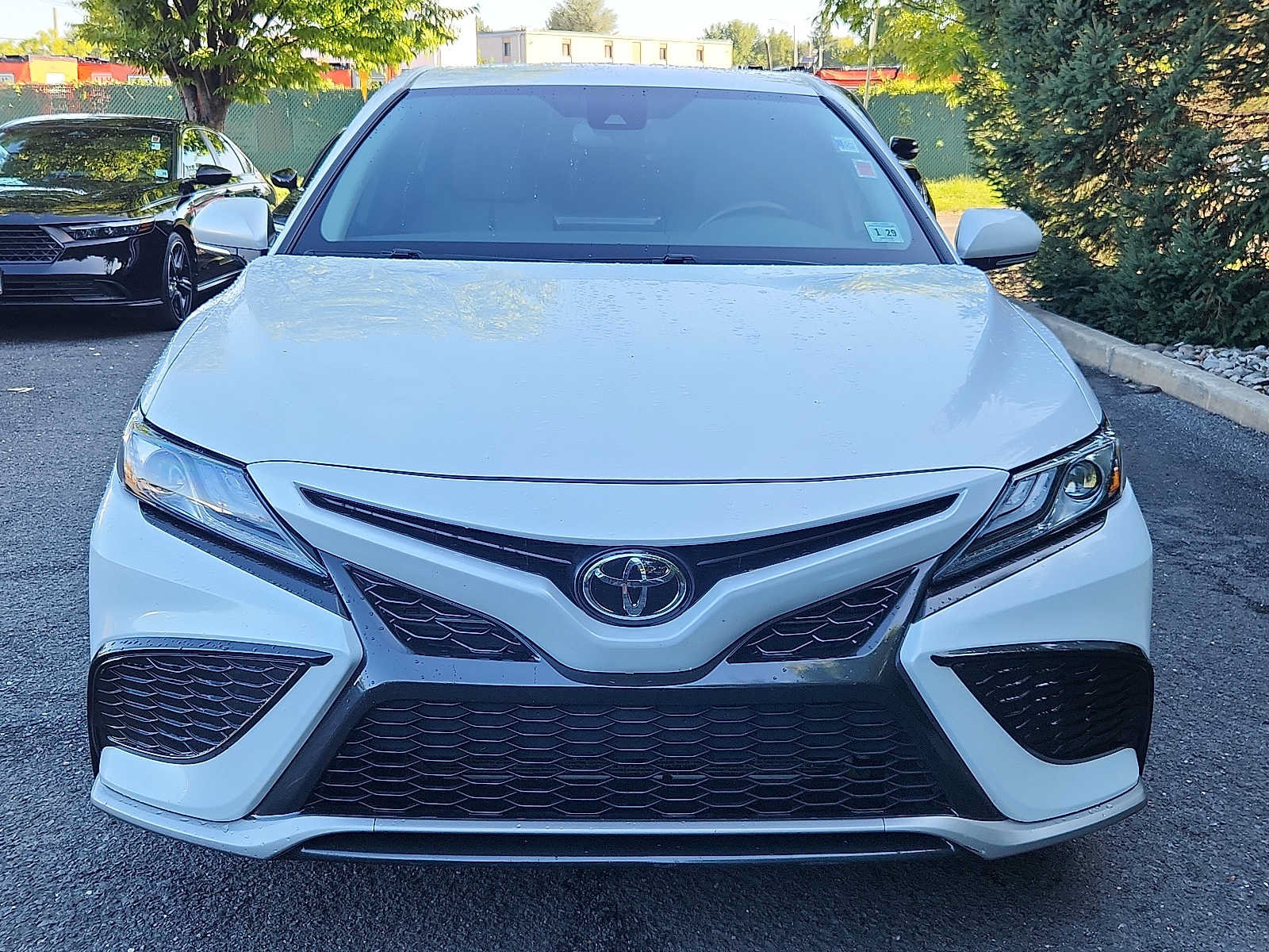 Used 2024 Toyota Camry XSE FWD image 2