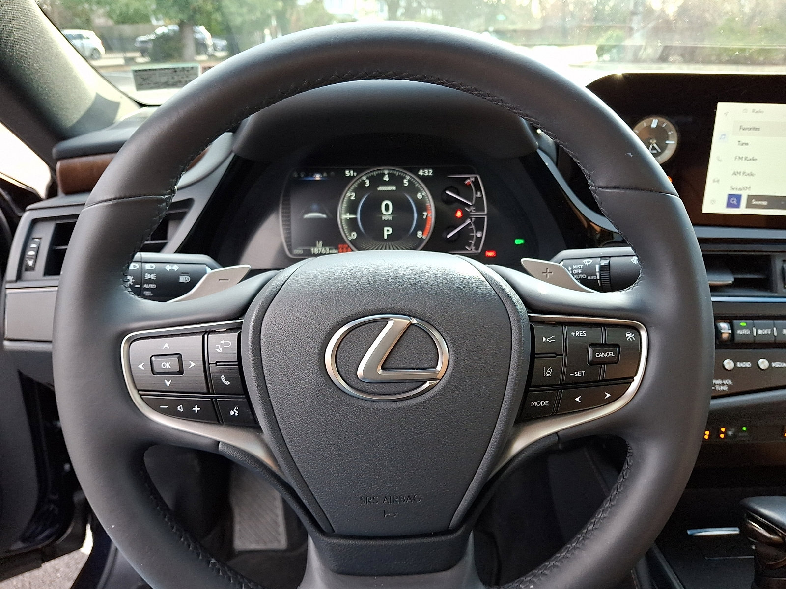 Certified 2023 Lexus ES 350 Standard image 19