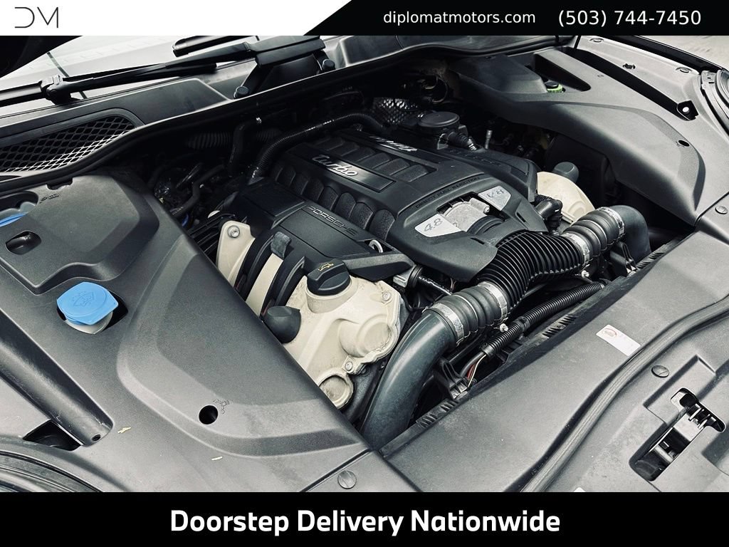 Used 2015 Porsche Cayenne Turbo AWD/4WD image 51