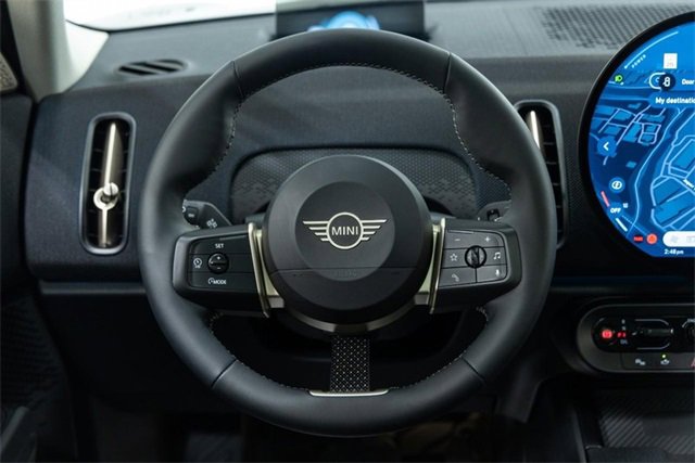 Certified 2025 MINI Cooper Countryman S image 16