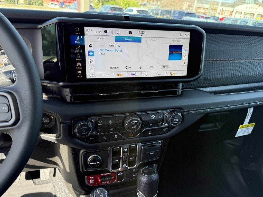 New 2026 Jeep Gladiator Mojave image 19