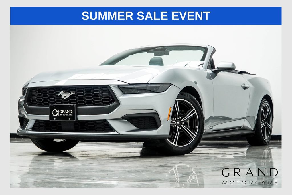 Used 2025 Ford Mustang Premium RWD image 1