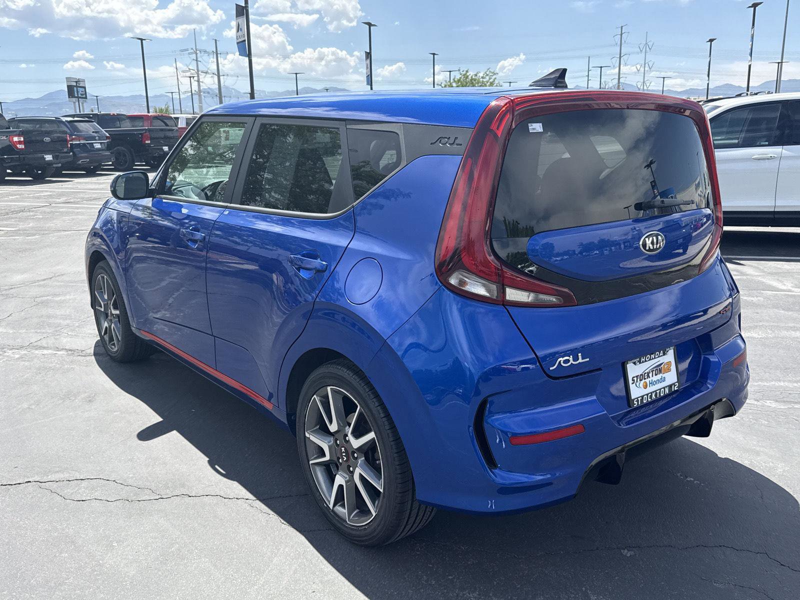 Used 2021 Kia Soul GT-Line FWD image 8