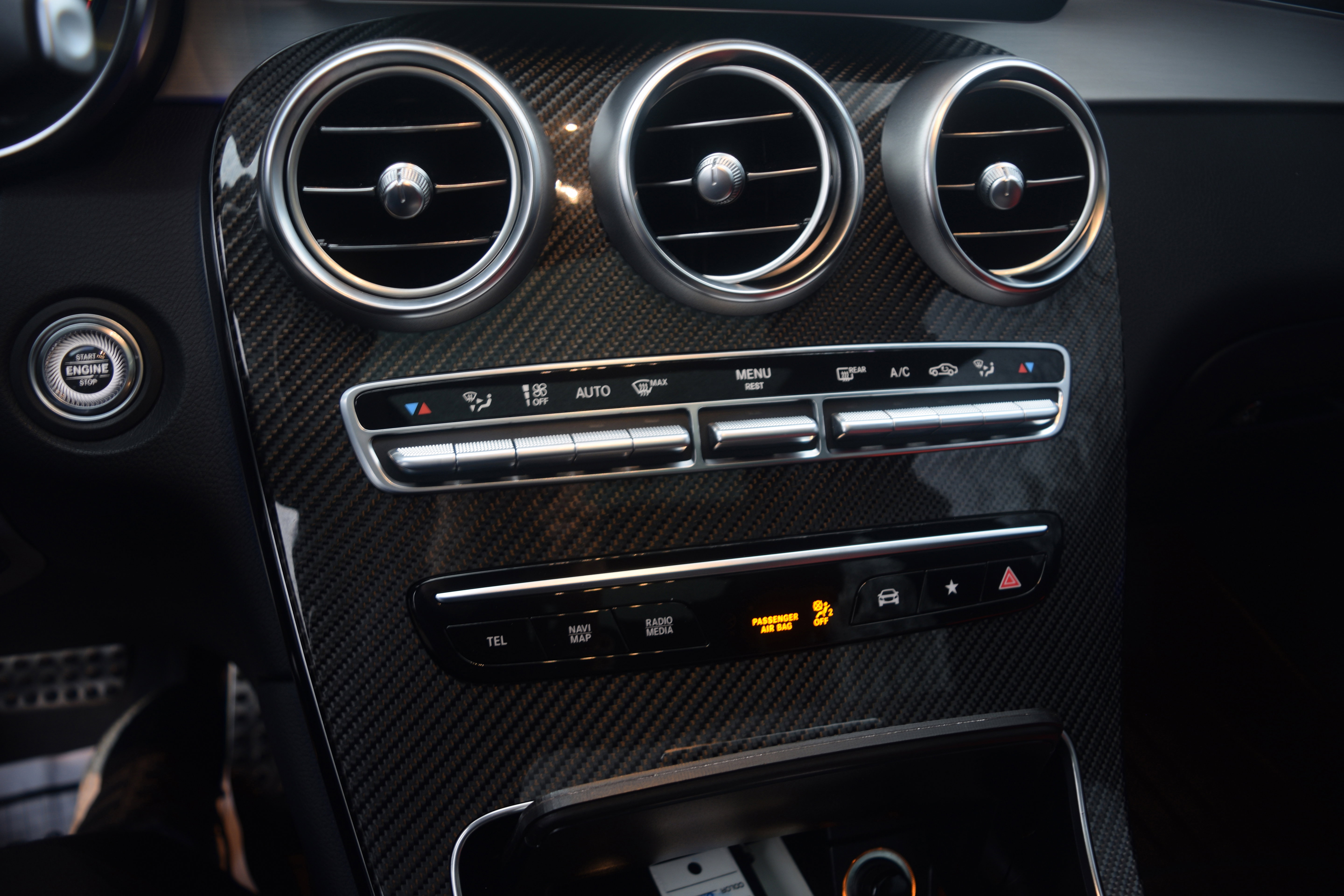 Used 2021 Mercedes-Benz GLC 63 AMG 4MATIC image 24