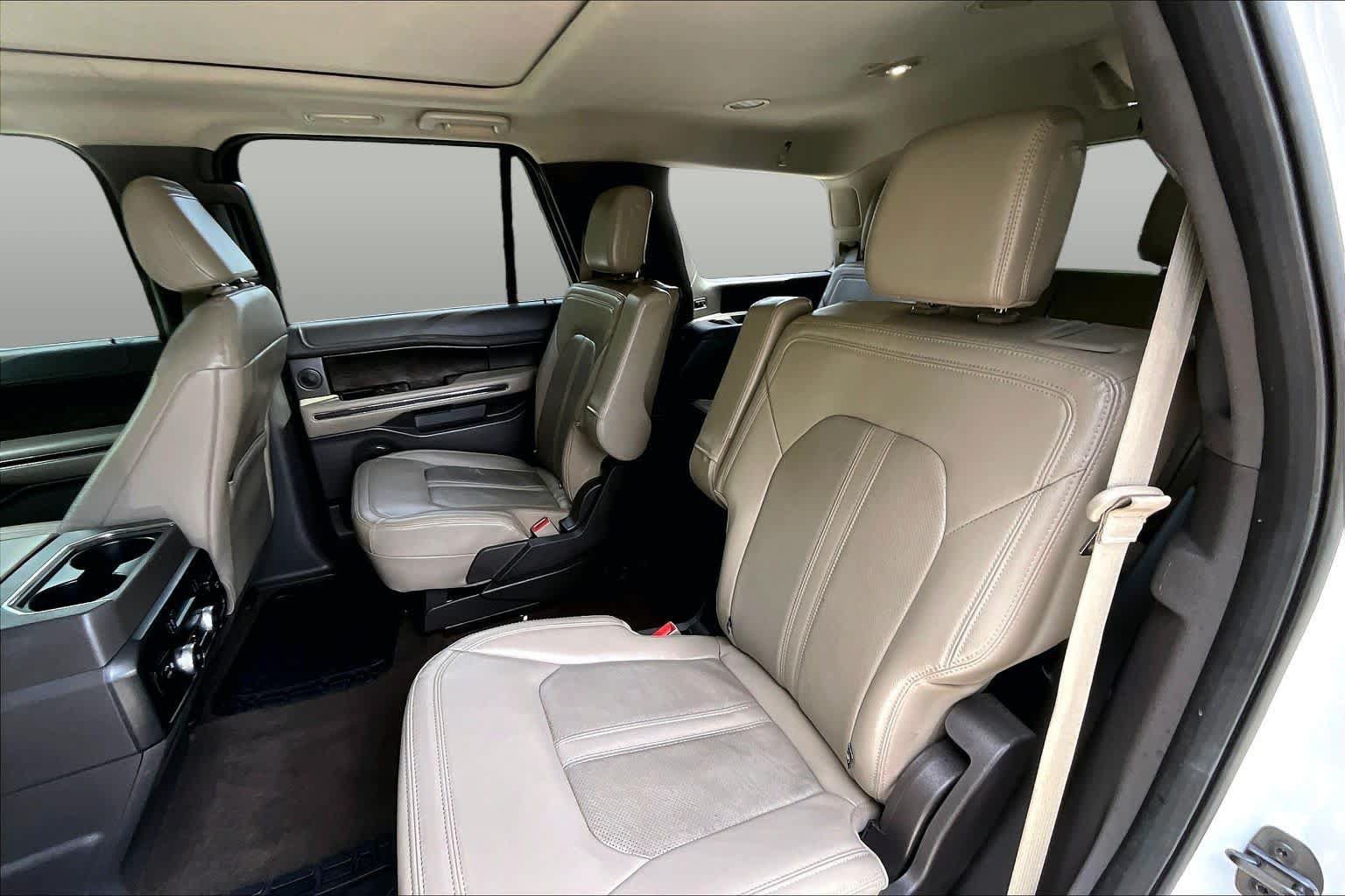 Used 2021 Ford Expedition Limited RWD image 21