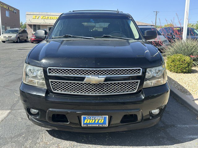 Used 2011 Chevrolet Suburban LTZ RWD image 8