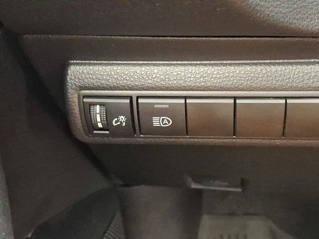 Certified 2023 Toyota Corolla LE FWD image 32