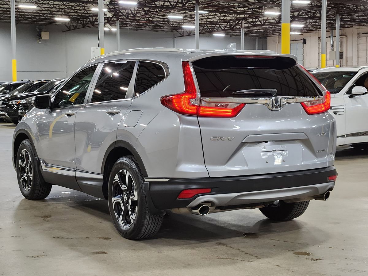 Used 2019 Honda CR-V Touring image 11