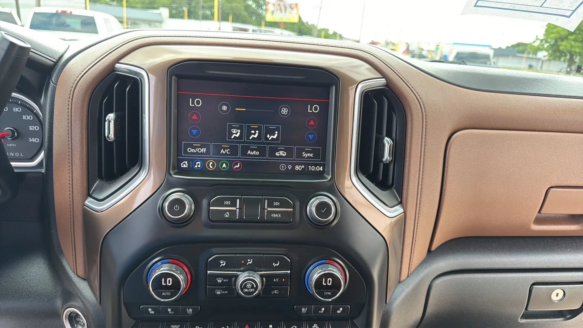 Used 2022 Chevrolet Silverado 2500 High Country AWD/4WD image 25