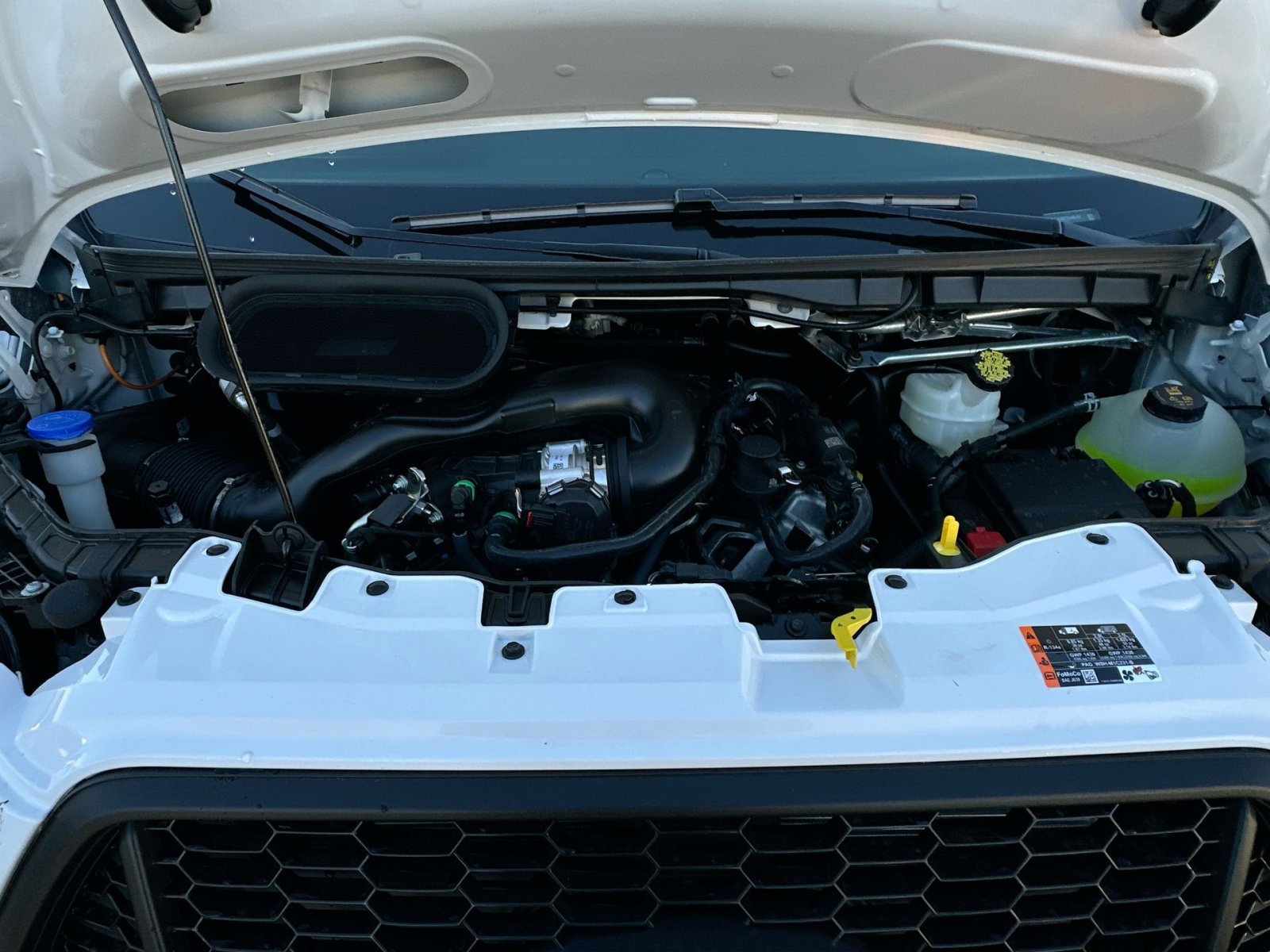 New 2026 Ford Transit 250 148 Medium Roof w/ Load Area Protection Package image 36