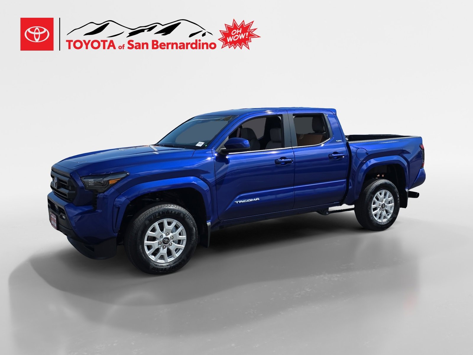 New 2025 Toyota Tacoma SR5