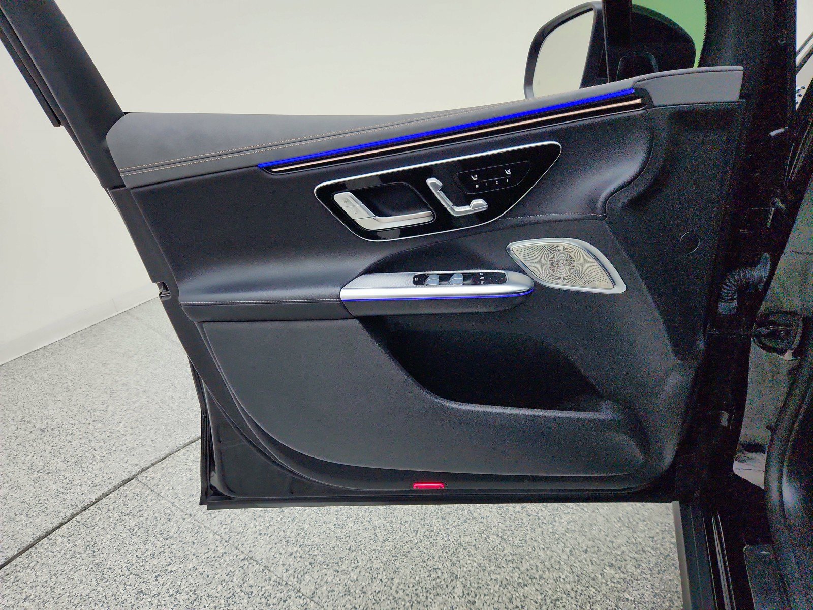 Certified 2023 Mercedes-Benz EQE 350+ SUV image 26