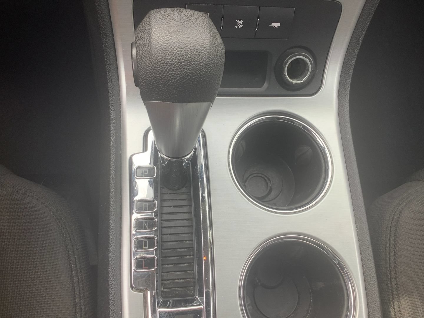 Used 2009 GMC Acadia SLE w/ Preferred Package FWD image 28