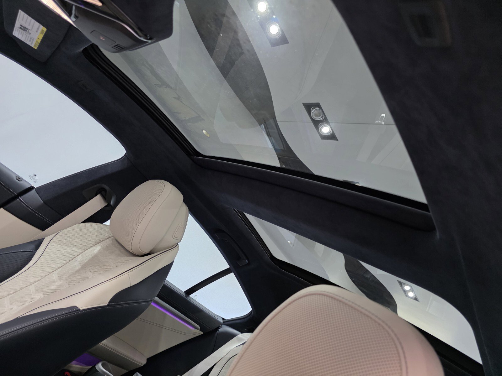 Used 2025 BMW ALPINA B8 xDrive Gran Coupe image 9