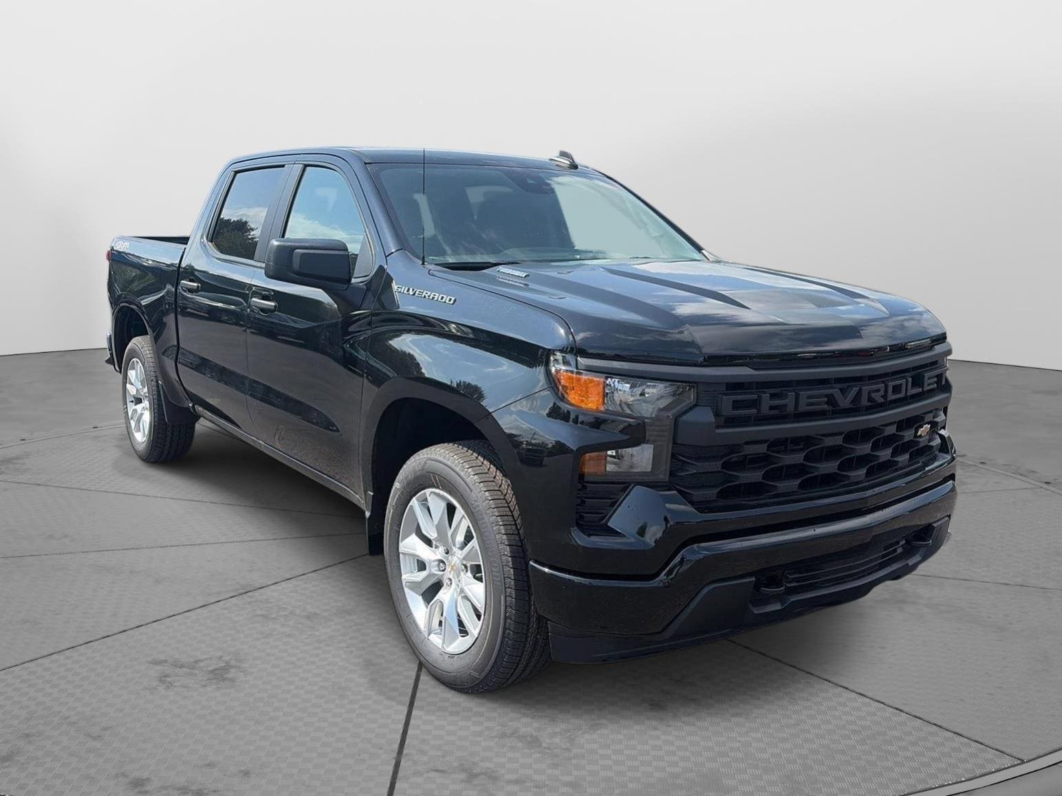 New 2026 Chevrolet Silverado 1500 Custom AWD/4WD image 2